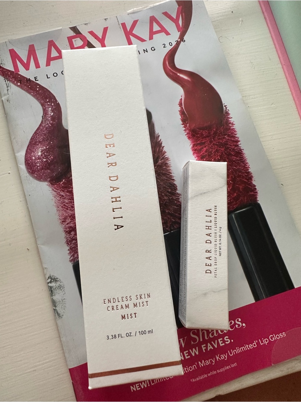 Dear Dahlia Endless Skin Cream Mist - White & Rose Gold Accents